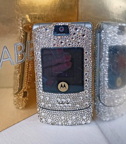 Dolce gabbana motorola razr - motorola,
